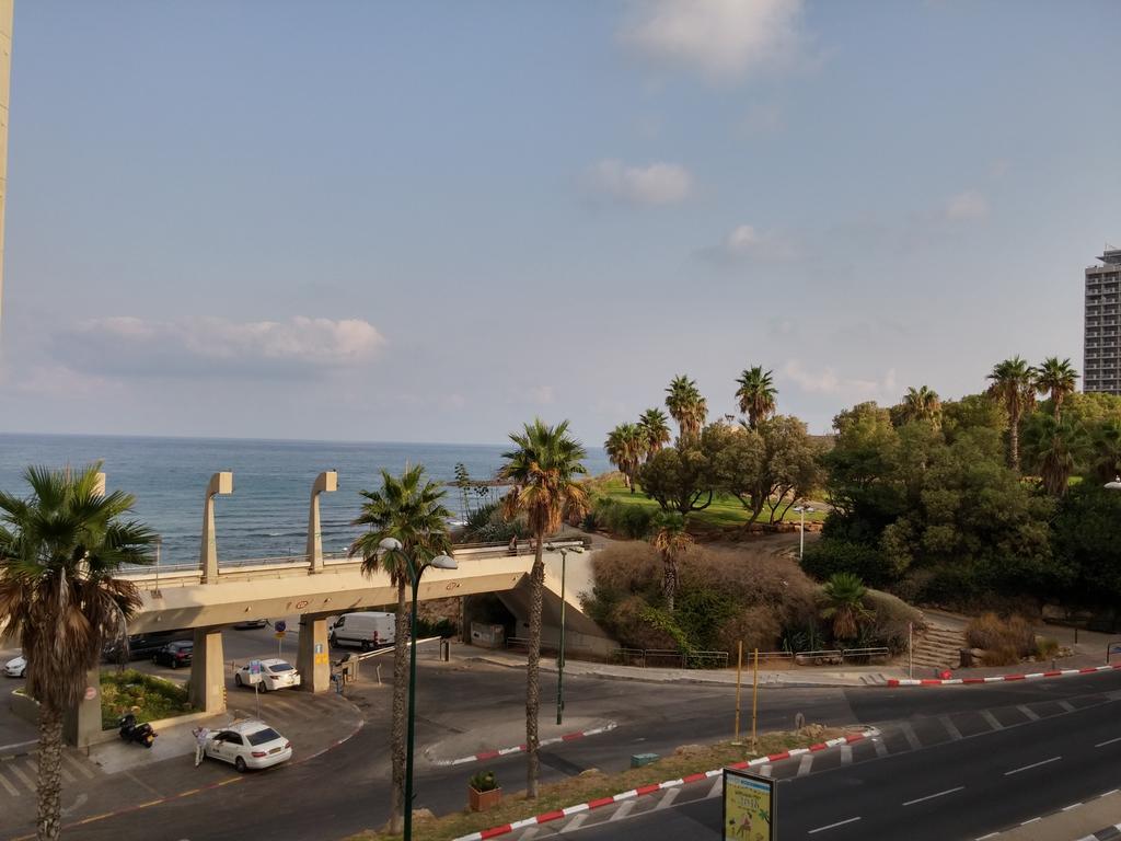 Gordon Beach Apartments Тел Авив Екстериор снимка