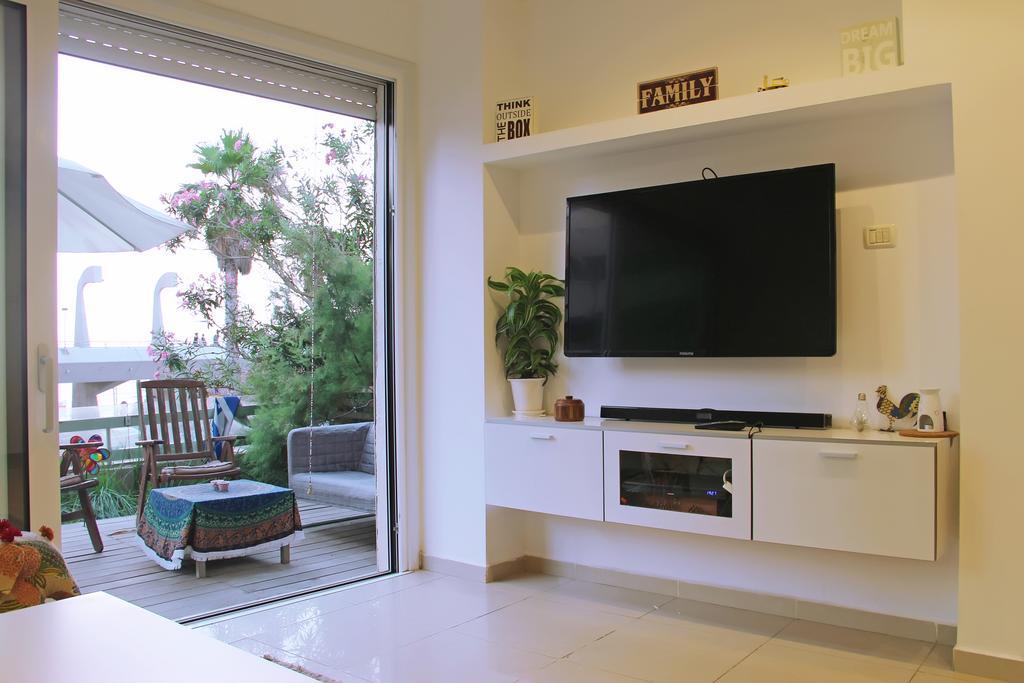 Gordon Beach Apartments Тел Авив Екстериор снимка