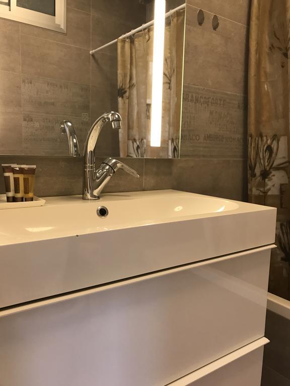Gordon Beach Apartments Тел Авив Екстериор снимка